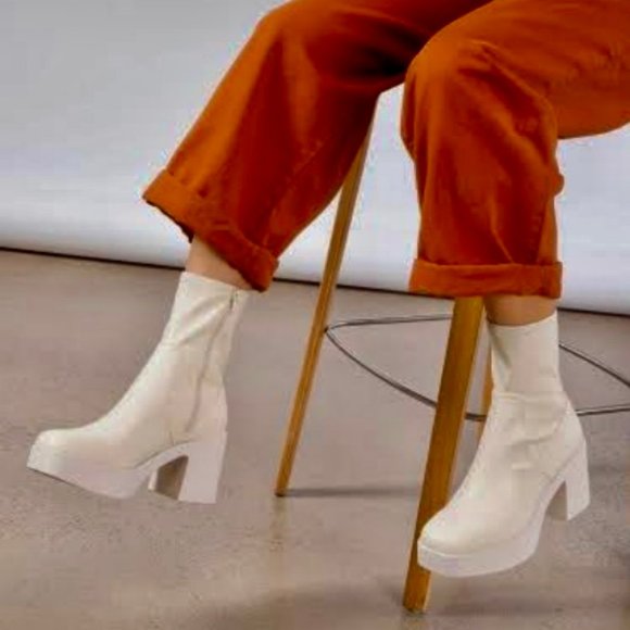 NWOB Aldo Upstep Platform Ankle Boot - Picture 3 of 8